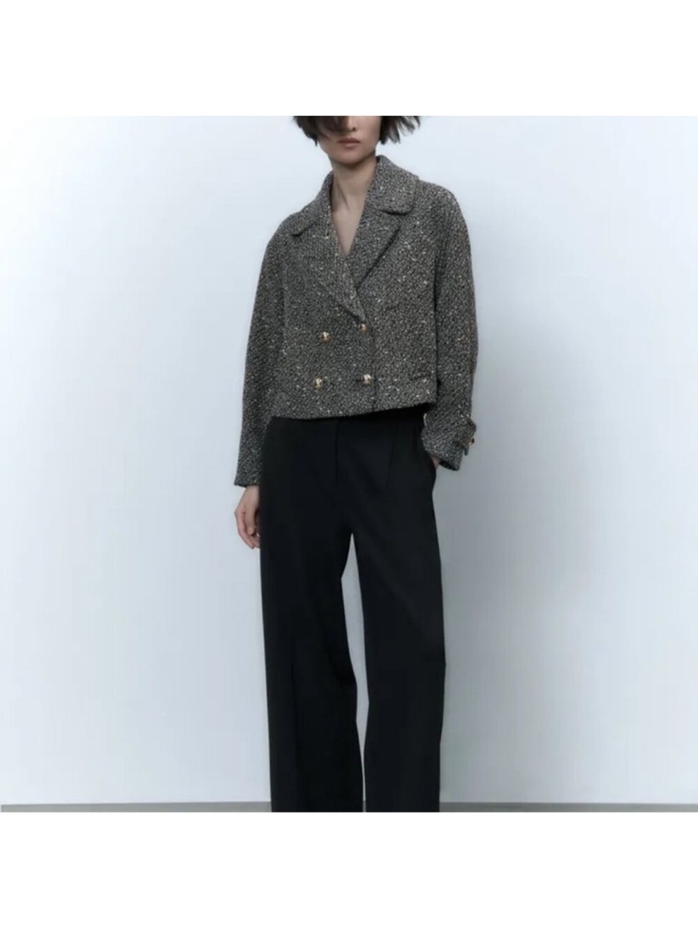 Zara Tweed Cropped Jacket in Charcoal Gray with Gold Buttons - Picture 8 of 16